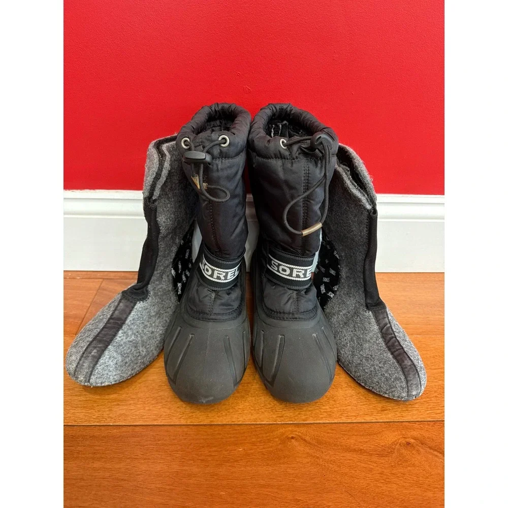 Sorel Snow Boots Kids Black‎ Waterproof Insulated NY1799-011 Size 4